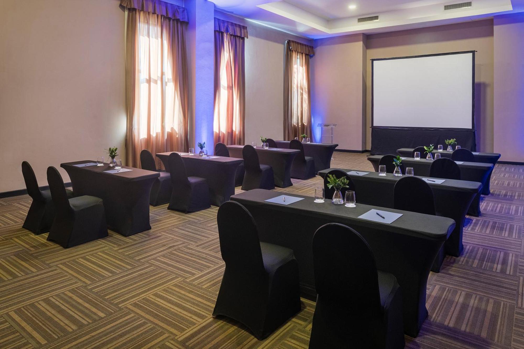 Jewel Palm Beach Пунта-Кана Экстерьер фото Meeting room