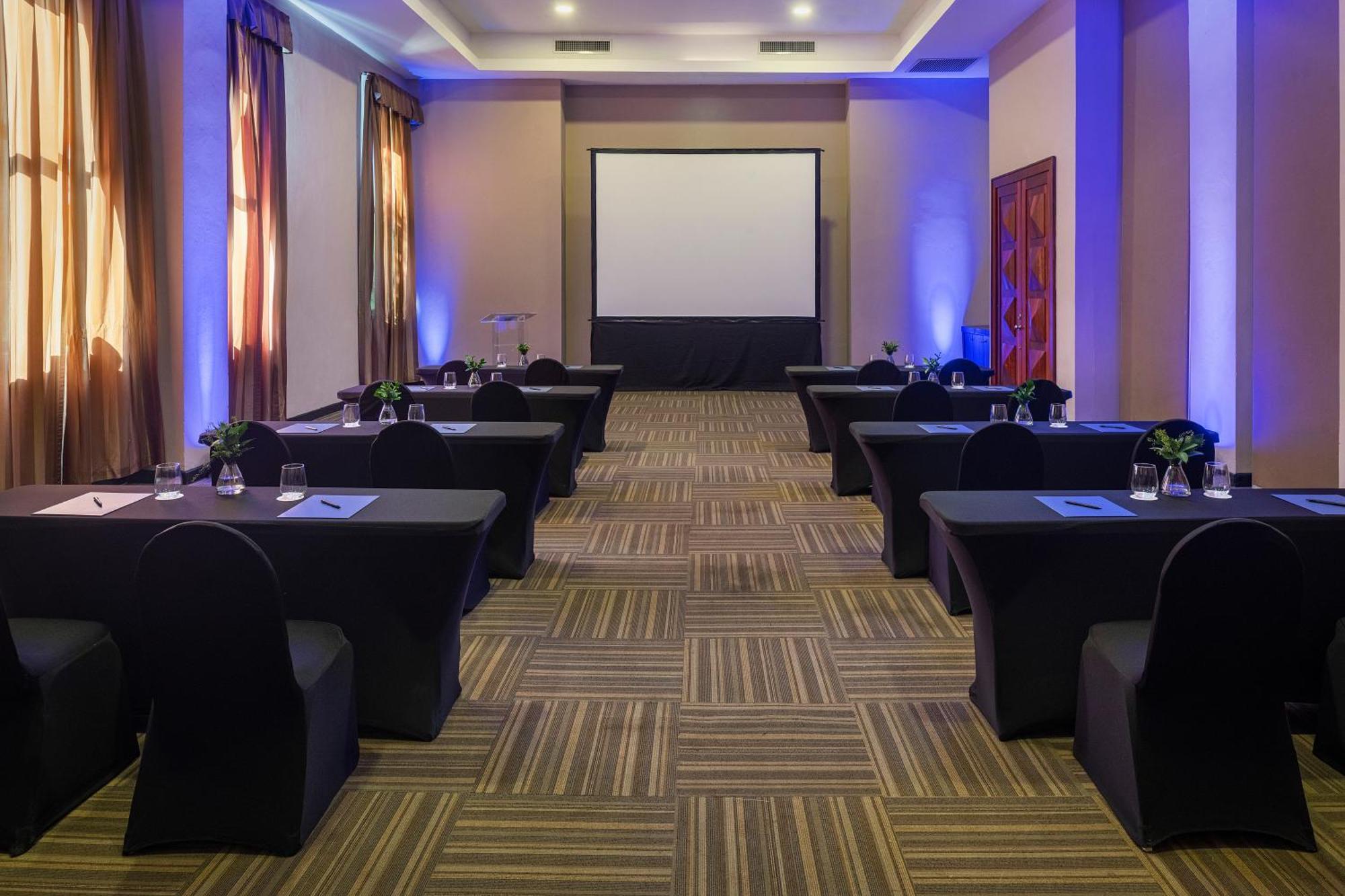 Jewel Palm Beach Пунта-Кана Экстерьер фото Meeting room